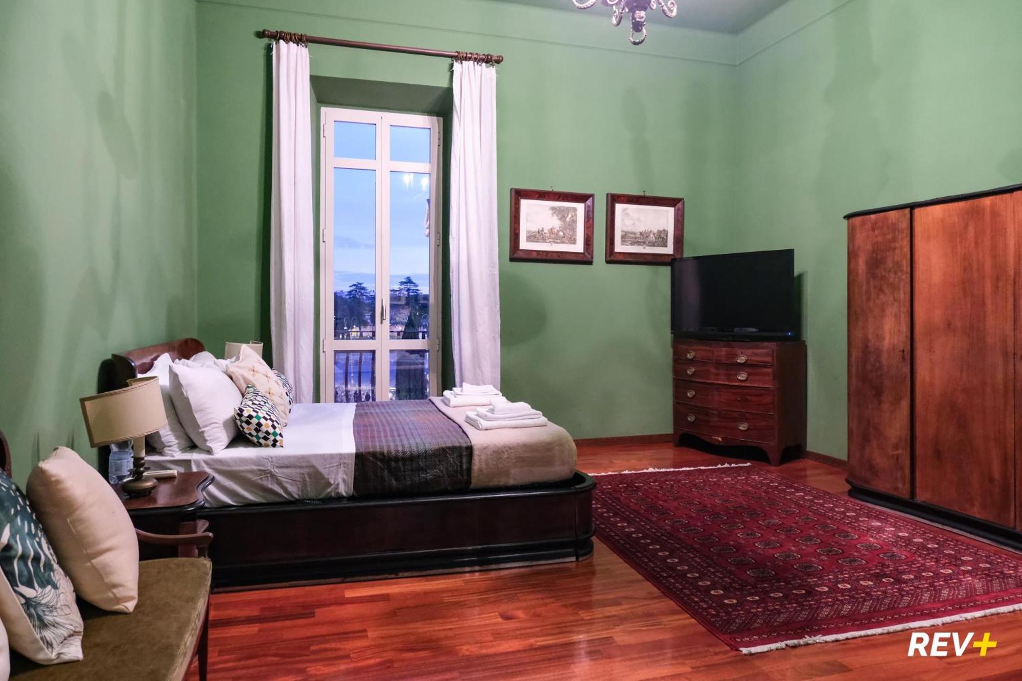 Pantera Holiday House Рим Екстериор снимка