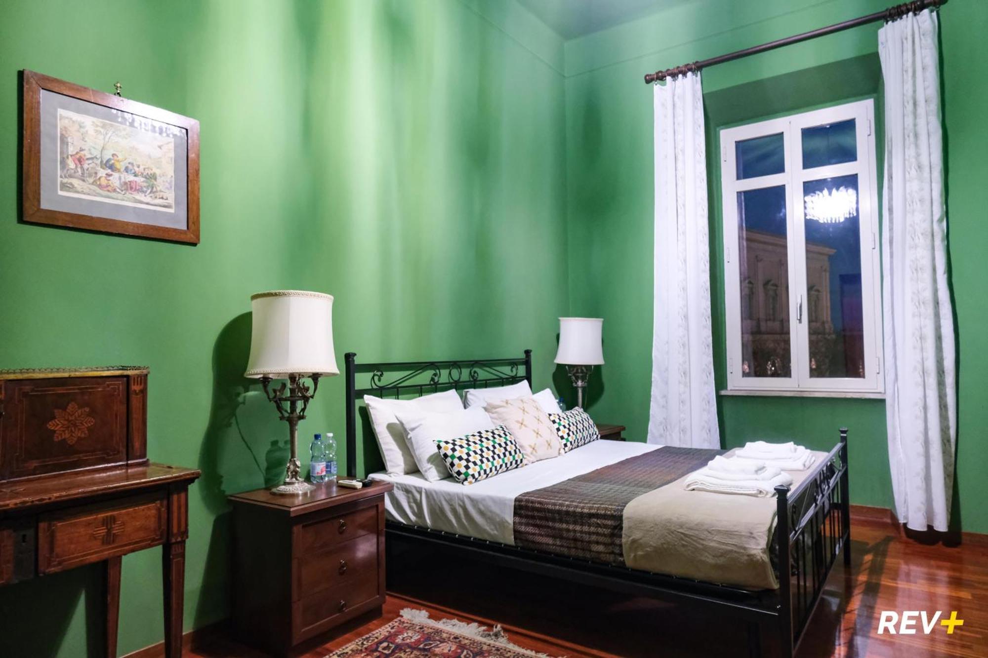 Pantera Holiday House Рим Екстериор снимка