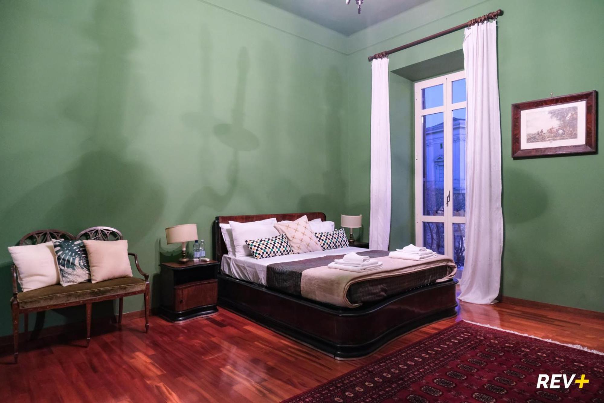 Pantera Holiday House Рим Екстериор снимка